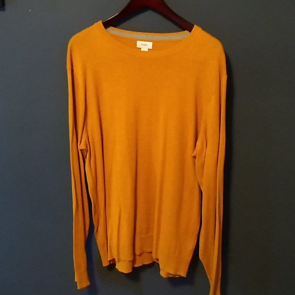 OLD NAVY SWEATER